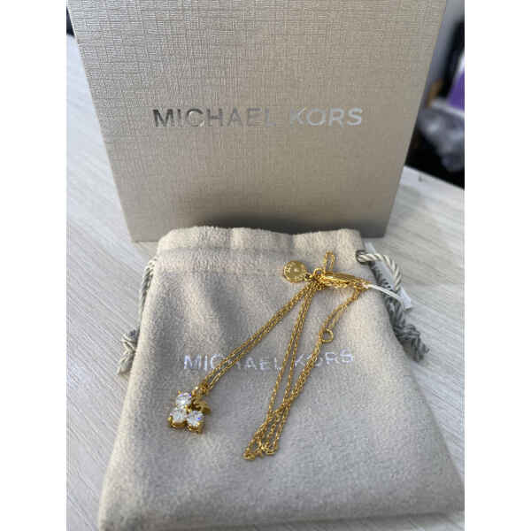 MK NECKLACE GOLD MK FLOWER SHINNY