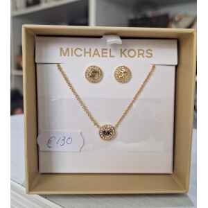 MK BOX EARINGS/NECKLACE GOLD