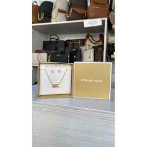 MK BOX EARINGS/NECKLACE ROSEGOLD