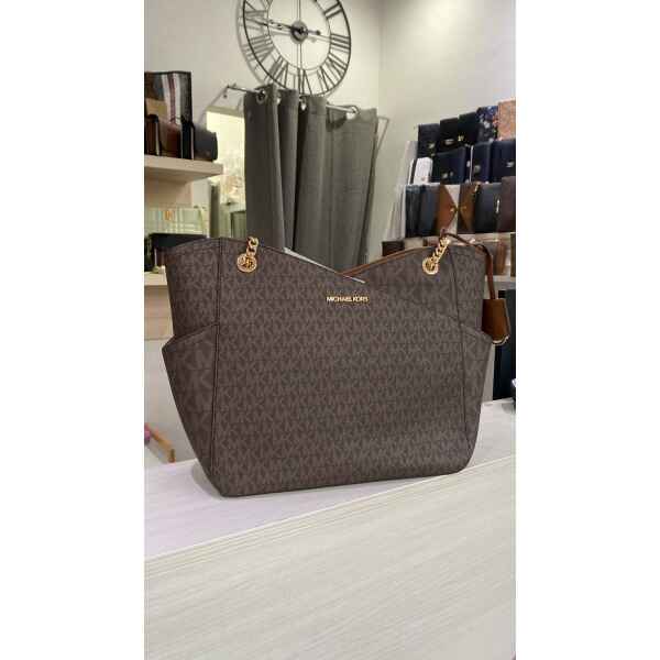 MK JET SET TRAVEL CHN SHOULDER TOTE BROWN