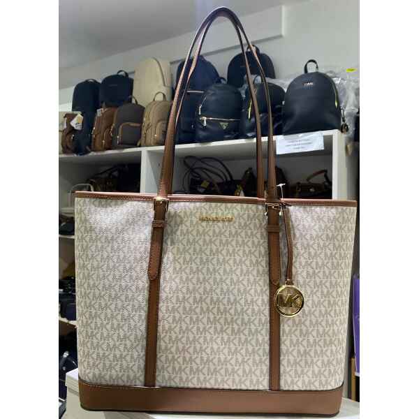 MK JET SET TRAVEL SHOULDER TOTE VANILLA LARGE