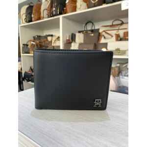 TH MODERN LEA CC AND COIN BLACK SILVER LOGO CORNER