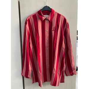 TH RED STRIPED SHIRT