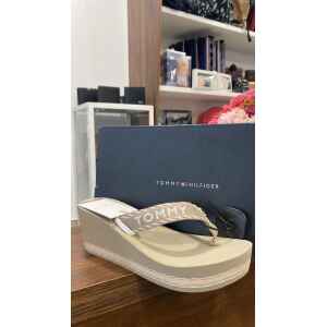 TOMMY WEBBING H WEDGE SANDAL