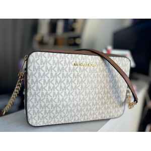 MK JET SET ITEM RECTANGLE XBODY VANILLA