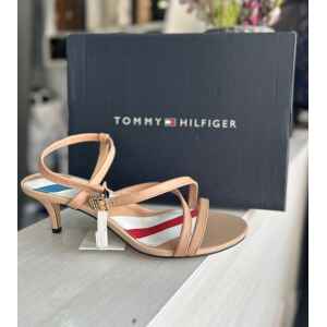 TH FEMINIE STRAPPY HEEL SANDAL SANDRIFT