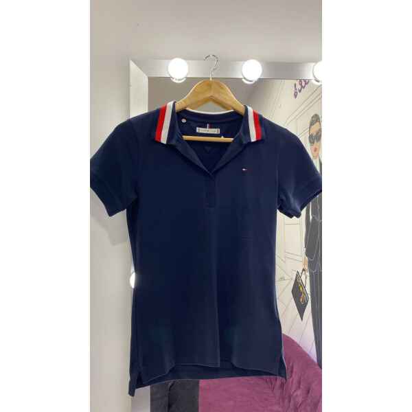TH POLO DESERT SKY V-NK BRANDED