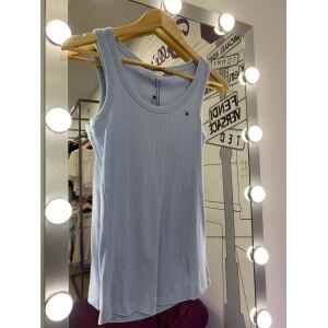 TH SLIM BASIC TOP LIGHT BLUE NO SLEEVE