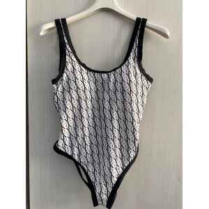 CK WHITE SWIMSUIT BLACK PATTERN