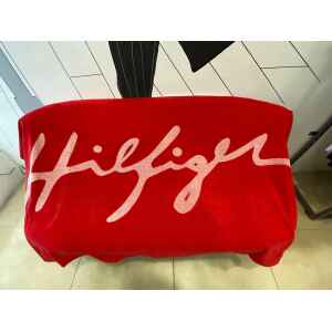 TH RED TOWEL
