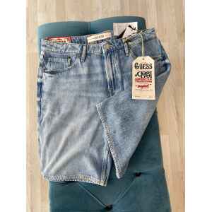GUESS LIGHT BLUE BERMUDA JEAN