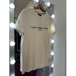 TH TSHIRT CREAM BLUE FLAG LOGO