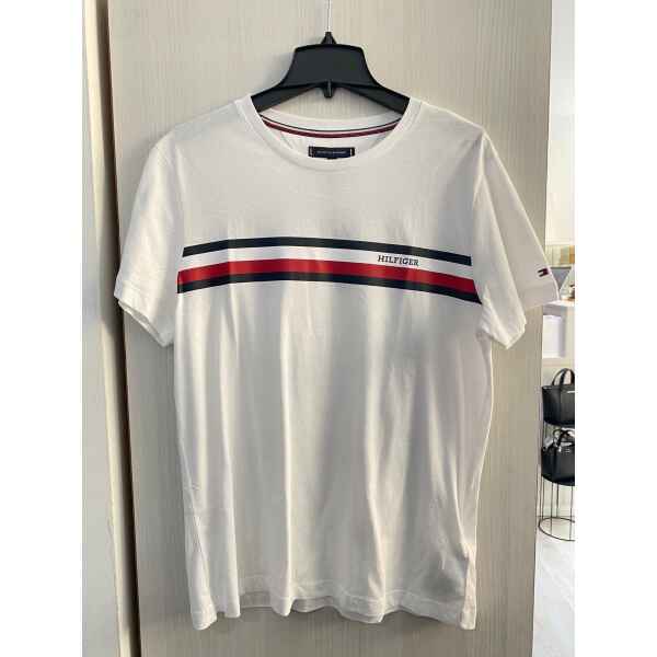 TH TSHIRT WHITE WITH HORIZONTAL RED/BLUE LINES