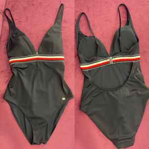 TH SWIMSUIT BLUE KNITTED RED/WHITE LINE