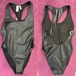 CK SWIMSUIT BLACK MATERIAL 2 HOLES IN THE BACK
