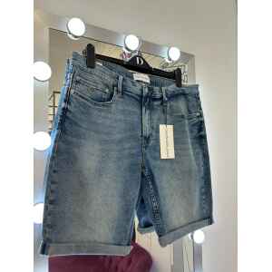 CK LIGHT DENIM SHORT BLACK TAG
