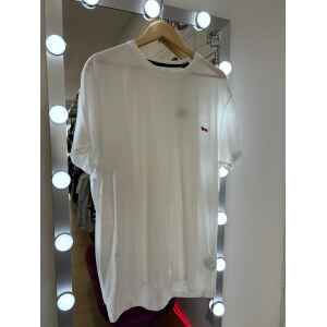 HB TSHIRT WHITE  RED LOGO