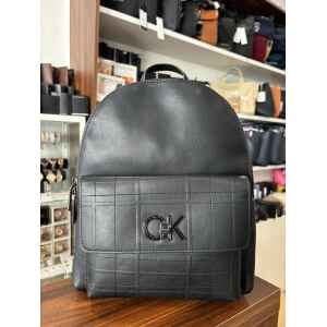 CK RE-LOCK BACKPACK FLAP BLACK