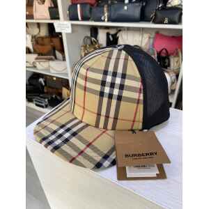 BURBERRY NEW SHAPE TRUCKER CAP SIZE L