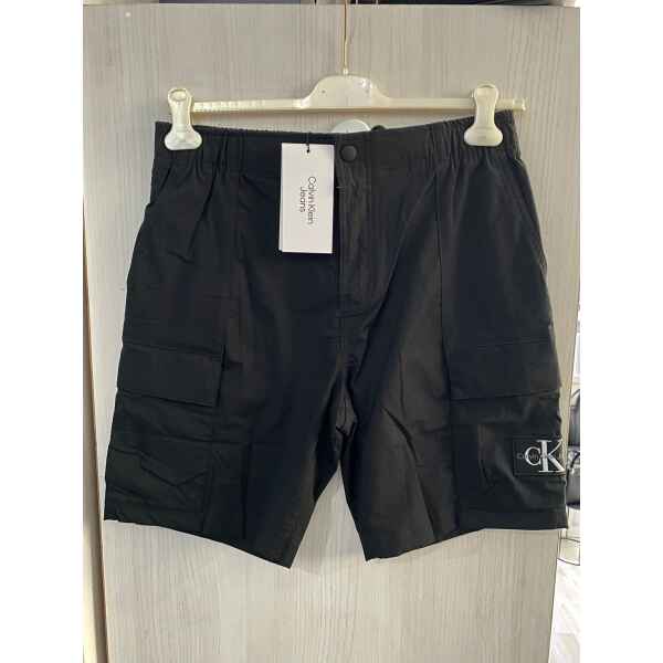 CK  BLACK CARGO BERMUDA