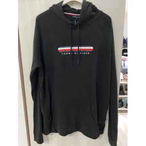 TH MEN TOP BLACK HOODIE