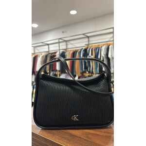 CK RIB MINI FLAP20 PU BLACK