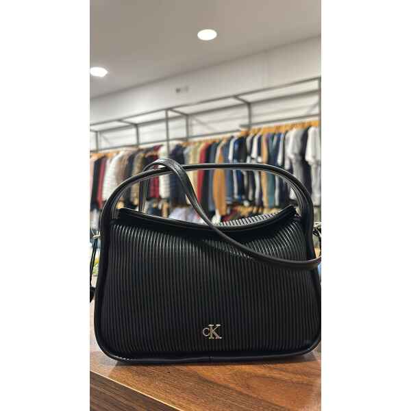 CK RIB MINI FLAP20 PU BLACK