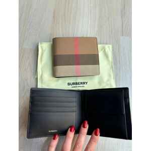 BURBERRY MEN WALLET PRINT