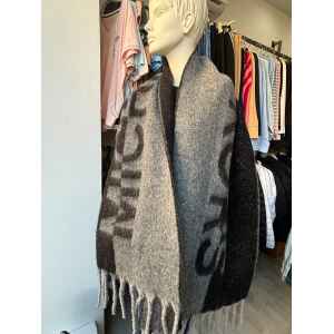 MK BLACK/GRAY SCARF BOXED