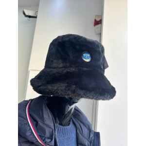 GUESS FEAR BUCKET HAT BLACK