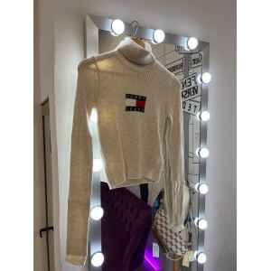TH TURTLENECK BEIGE SWEATER