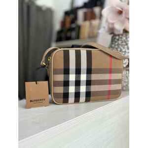 BURBERRY SM CAMERA BAG CHESNUT BEIGE