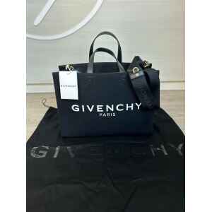 GIVENCHY G-TOTE MED