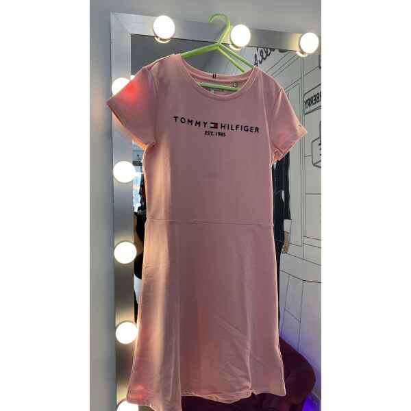 TH LIGHT PINK DRESS BLUE LOGO