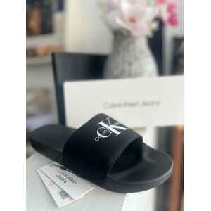 CK SLIDE MONOGRAM BLACK