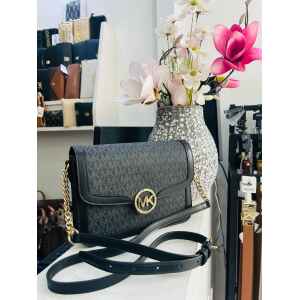 MK BLACK MESSENGER FLAP BAG LEIDA