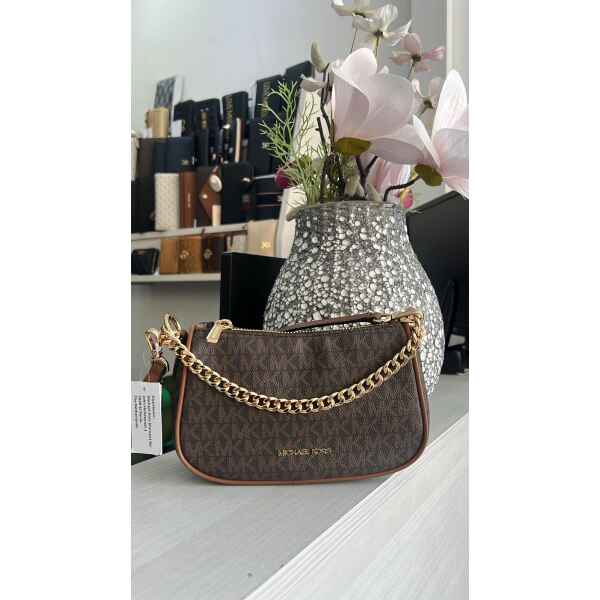 MK CARMELA POCHETTE XBDY VANILLA