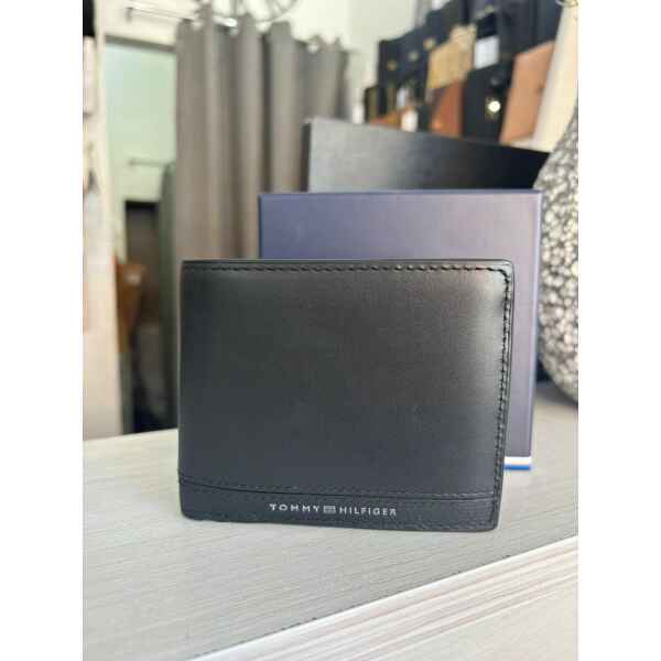 TOMMY MENS BLACK WALLET BUSINESS CC FLAP