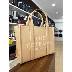 MARC JACOBS THE TOTE BAG LEATHER CAMEL