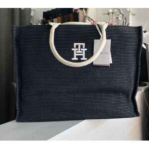 TH  BEACH TOTE
