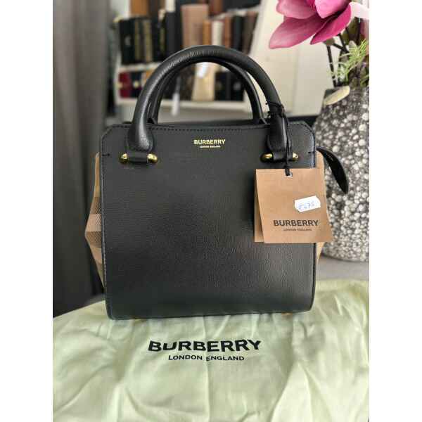 BURBERRY MINI BANWELL BLACK