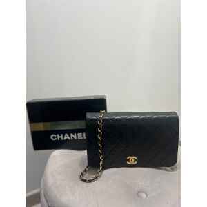 CHANEL 1989 VINTAGE FLAP BAG