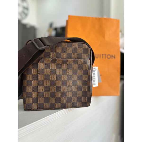 LOUIS VUITTON MEN DAMIER REPORTER BAG