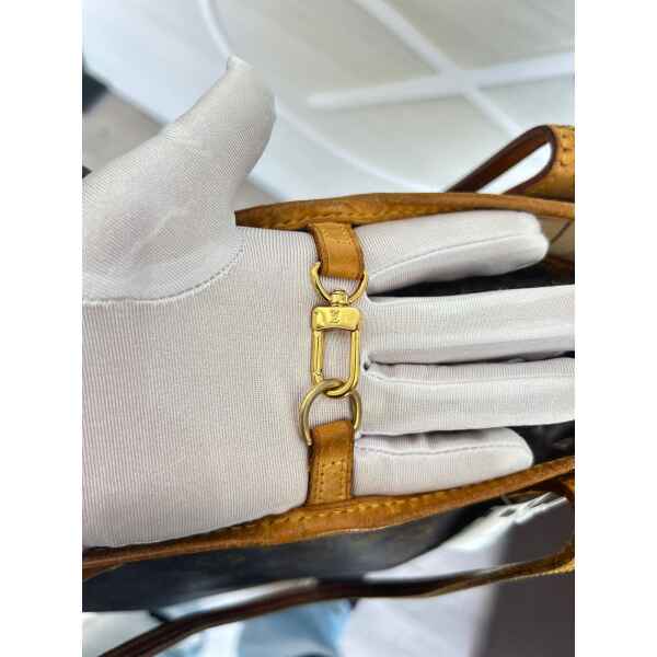 LOUIS VUITTON NEVERFULL GM - Image 5