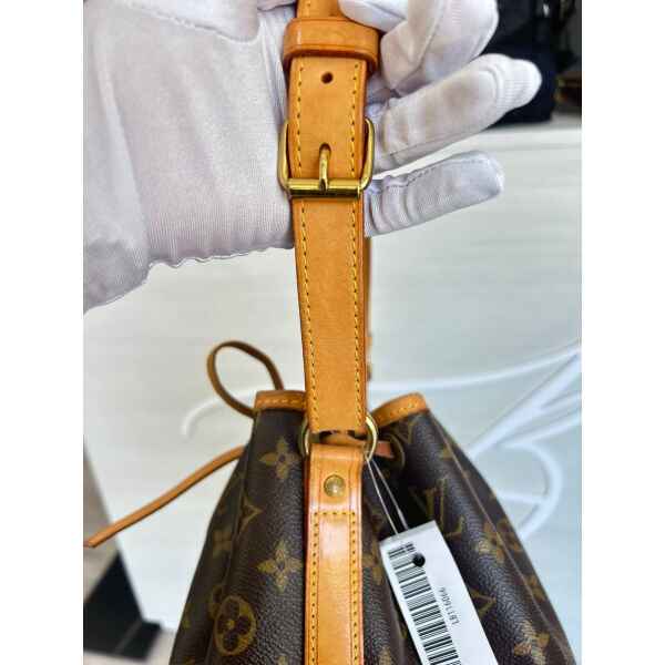 LOUIS VUITTON NOE BUCKET GM - Image 5