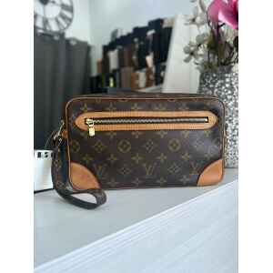 LOUIS VUITTON CLUTCH