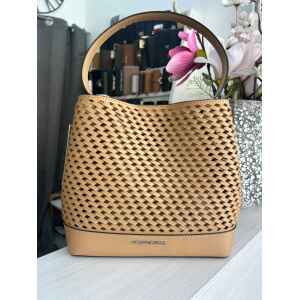 MK PRATT PEANUT MD BUCKET SHOULDER