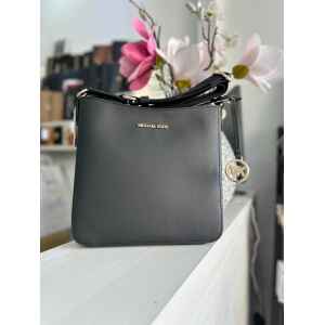 MK JET SET TRAVEL BLACK CROSSBODY WITH STRAP