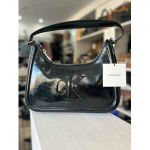 CK BOLD METALLIC SHOULDER BAG BLACK