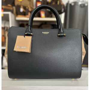 BURBERRY SMALL BANWELL BLACK